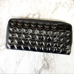 BRAND NEW Marc Jacobs Black Heart Wallet 🖤